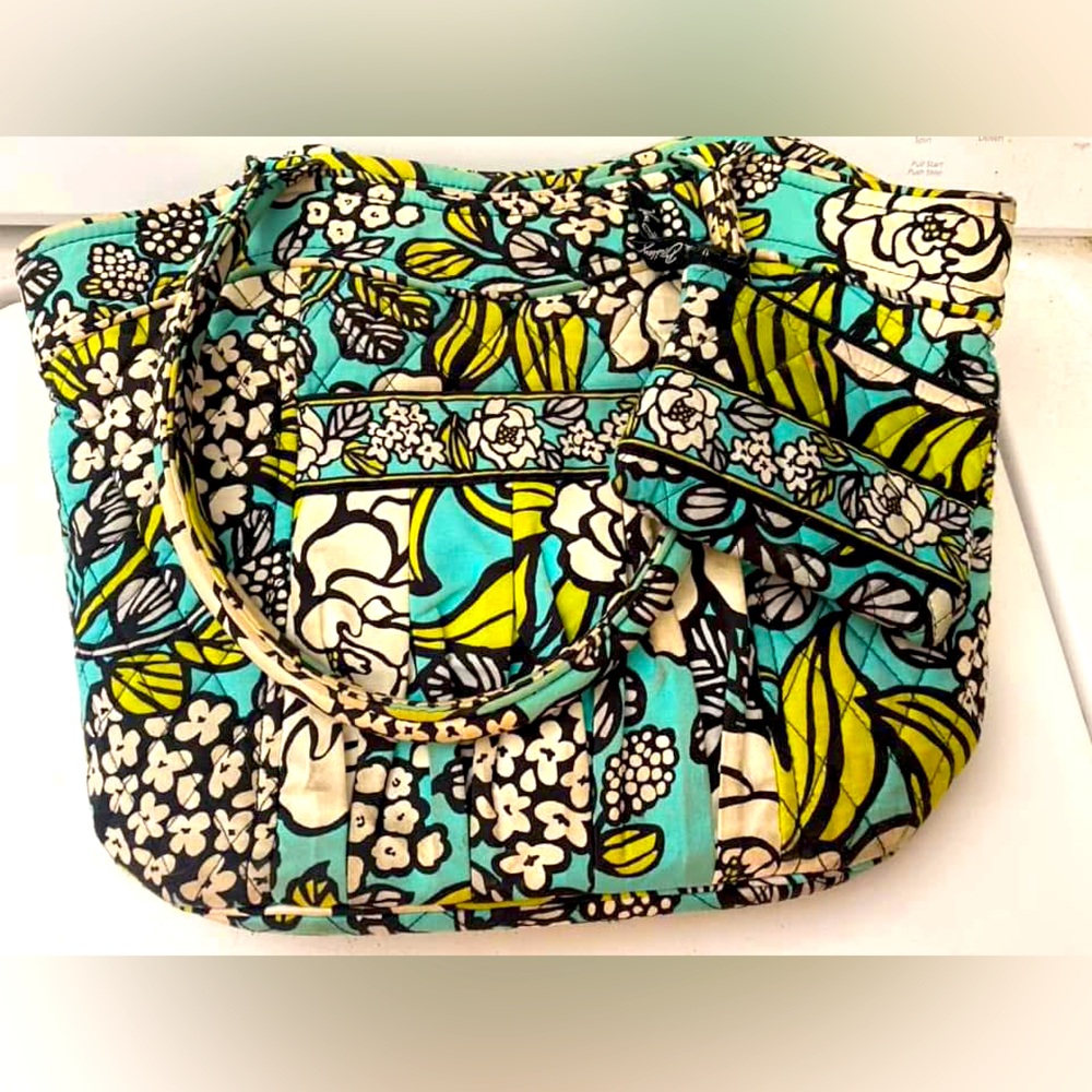 Vera Bradley purse + change purse